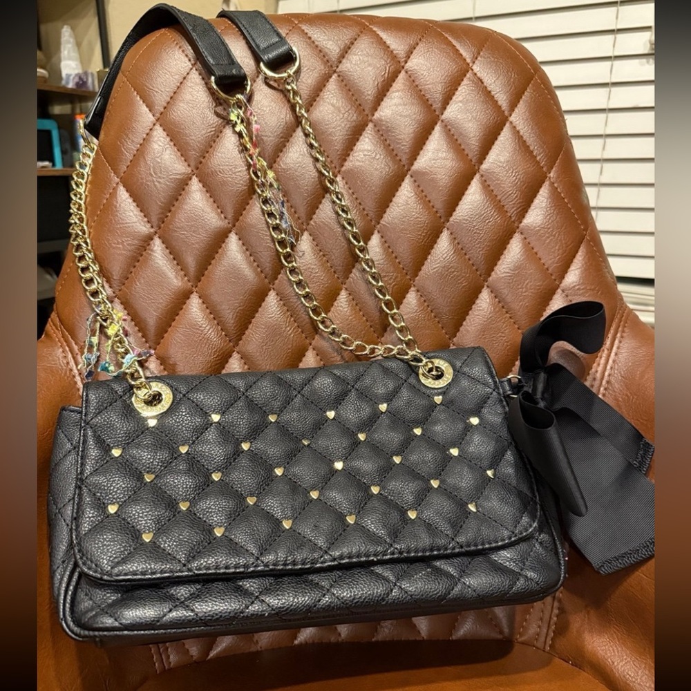 Betsey Johnson Quilted Gold Heart Stud Bag Gold Chain